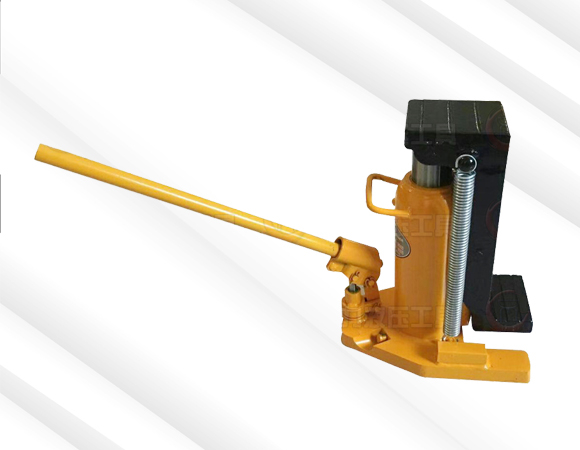 爪式千斤頂